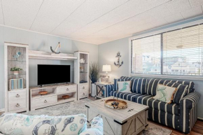 Colonial Condo 102
